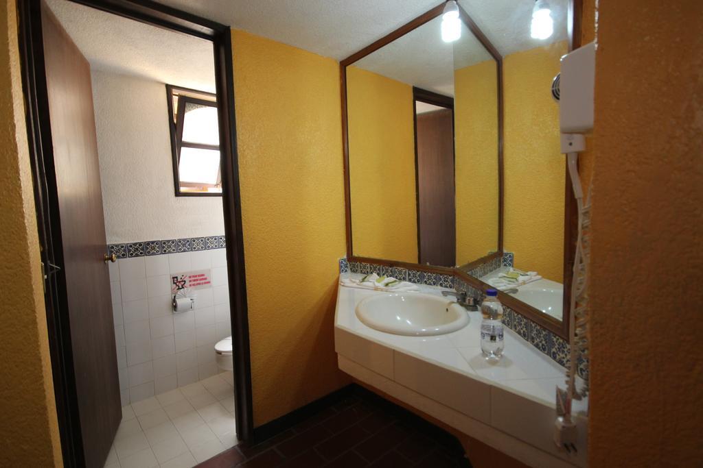Hotel Plaza Santo Domingo San Cristóbal de Las Casas Pokój zdjęcie