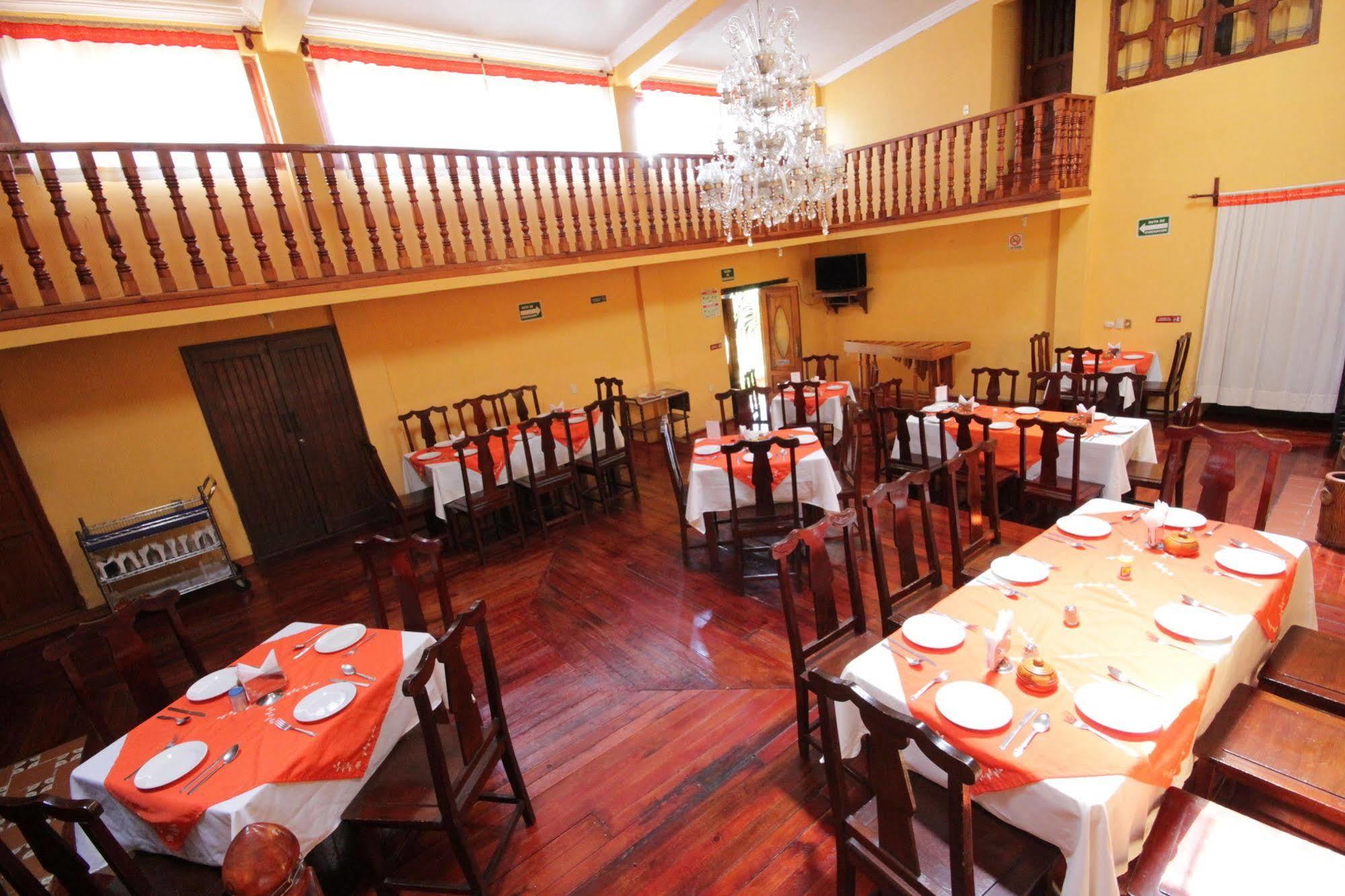 Hotel Plaza Santo Domingo San Cristóbal de Las Casas Zewnętrze zdjęcie