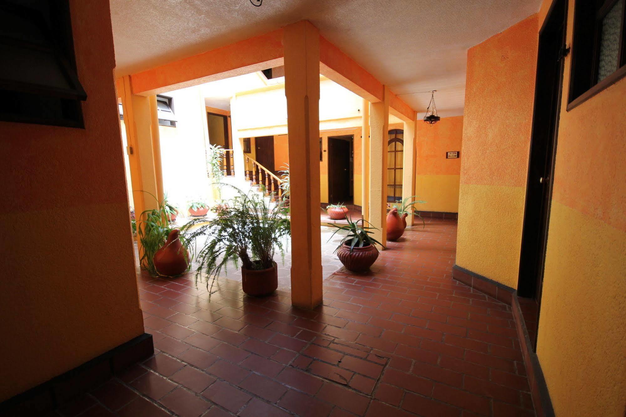 Hotel Plaza Santo Domingo San Cristóbal de Las Casas Zewnętrze zdjęcie